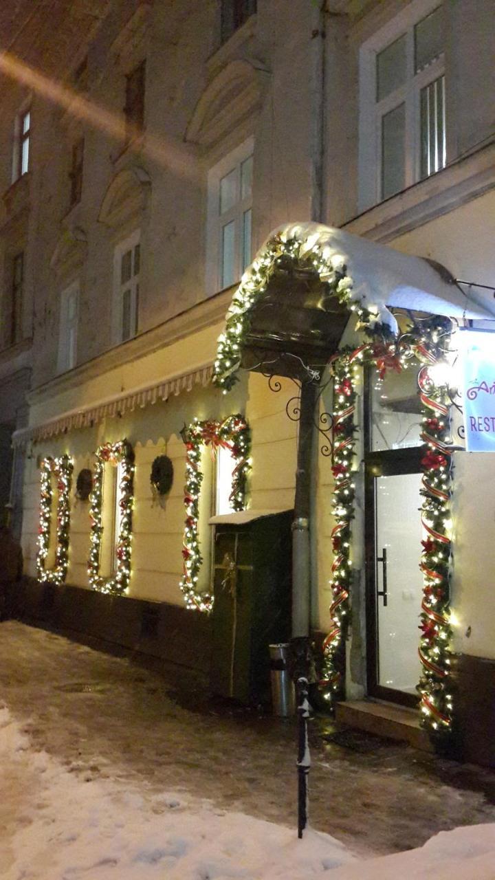 Apartment On Valova Street Lviv Eksteriør billede