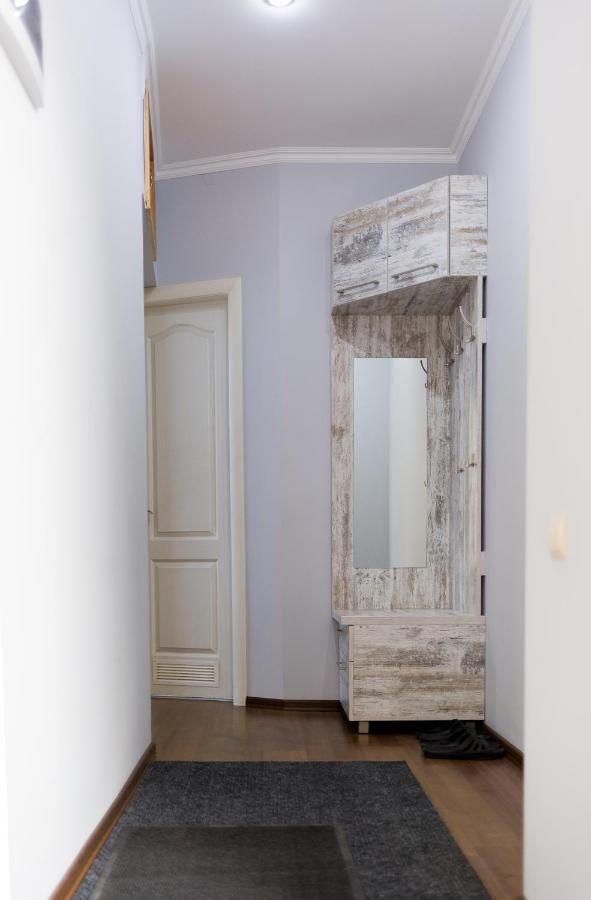 Apartment On Valova Street Lviv Eksteriør billede